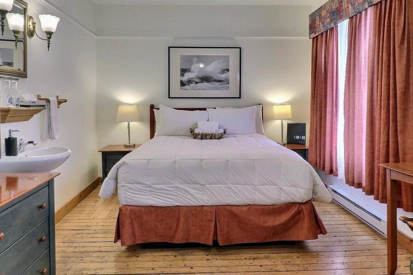 Auberge De La Vieille Maison Rimouski Exteriér fotografie